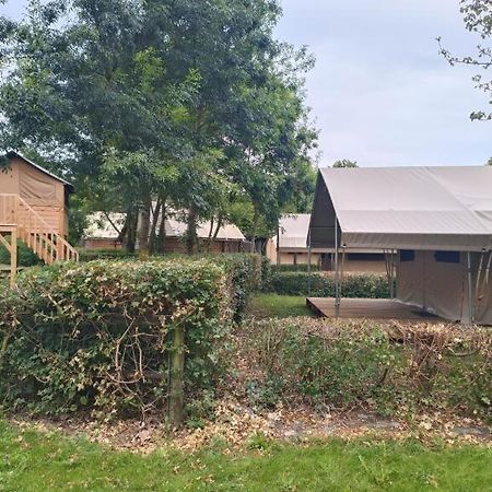 Camping Onlycamp La Confluence Savonnières Exterior foto