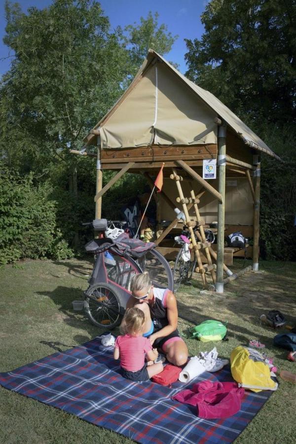 Camping Onlycamp La Confluence Savonnières Exterior foto