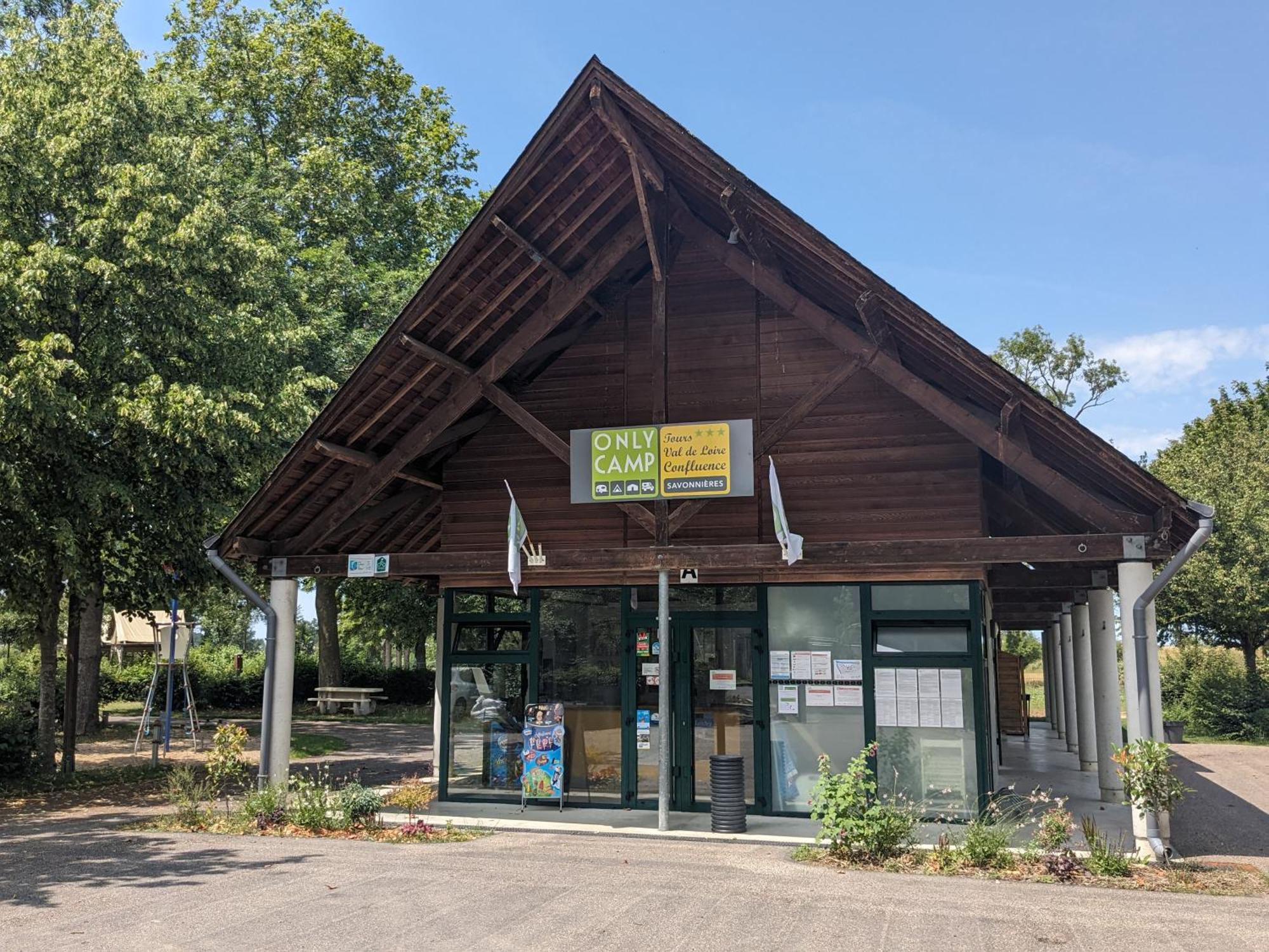 Camping Onlycamp La Confluence Savonnières Exterior foto