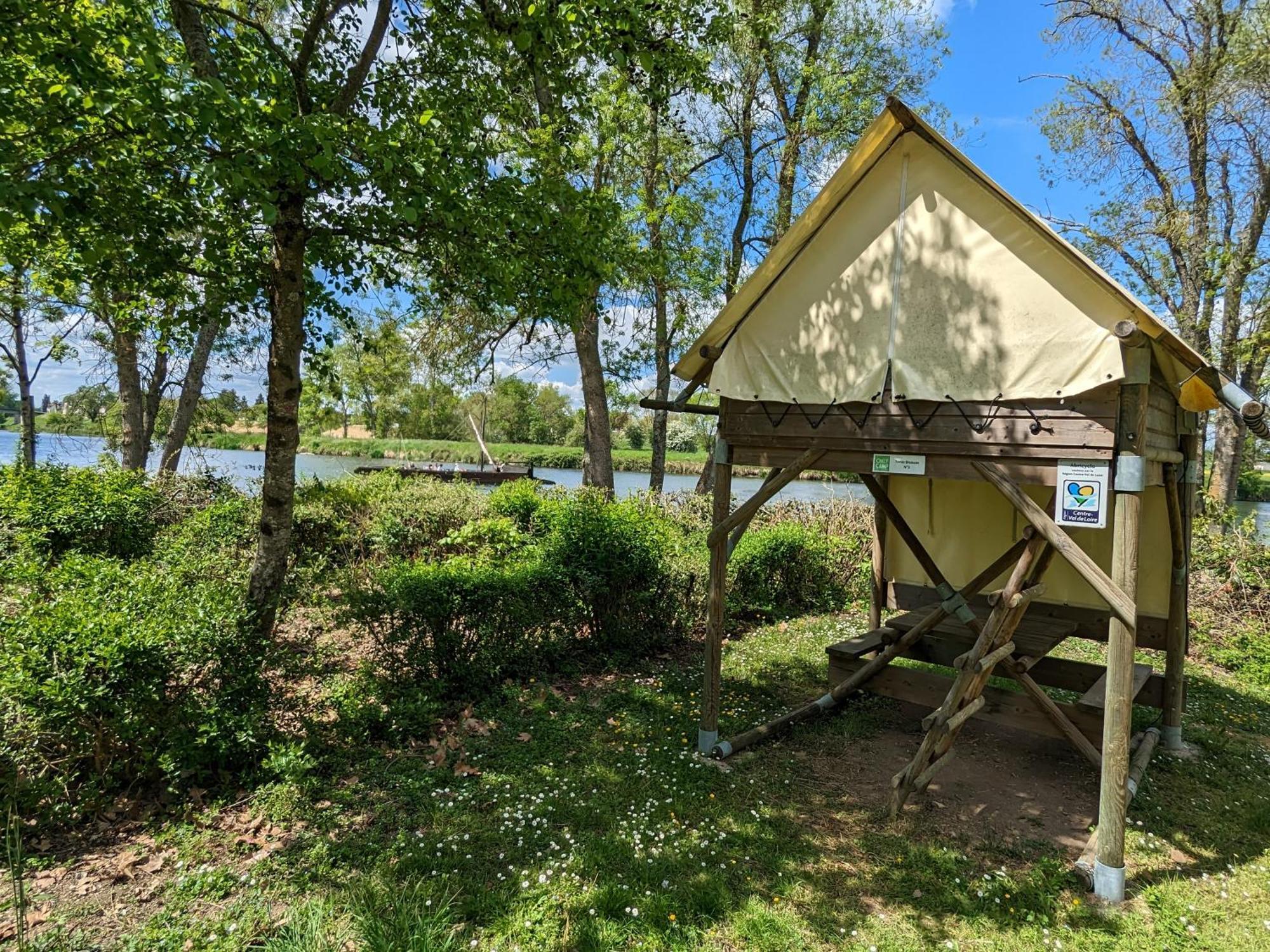 Camping Onlycamp La Confluence Savonnières Exterior foto